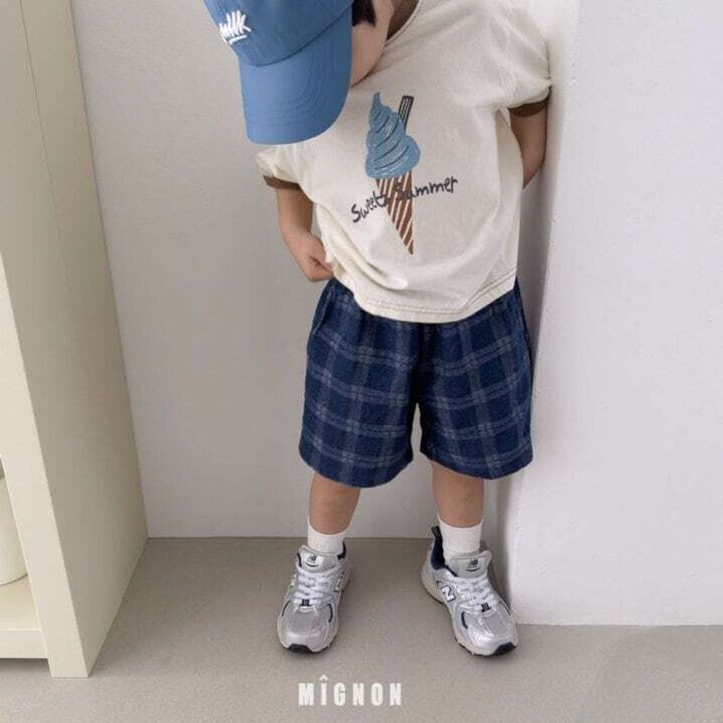 6A56B47F-3CCB-41FD-8081-C914B8219B30