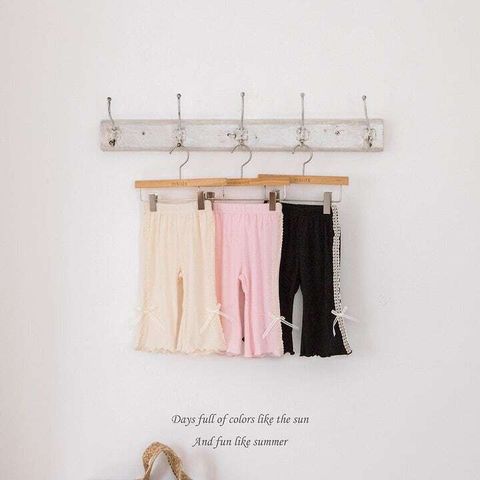 0806DF2F-2572-47C4-A542-EC142D0AB07F