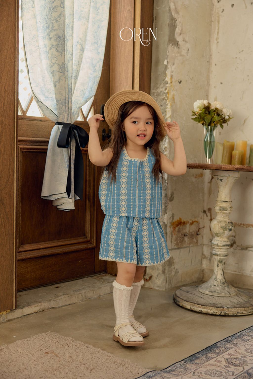 CDD64985-52E4-41D6-B7D4-3C980EC01329_1_105_c