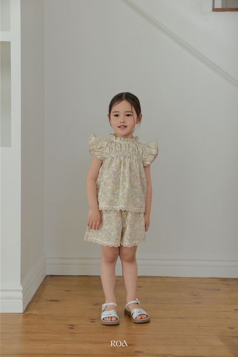 F39C12B5-AE0B-4808-8EE8-EE6B5EDCB54A_1_105_c