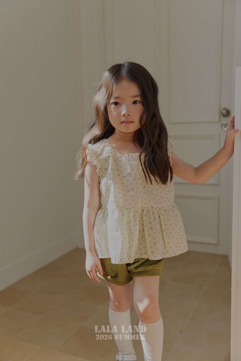 FDD6252B-610F-4F69-B228-75CC419BF8AE_1_105_c