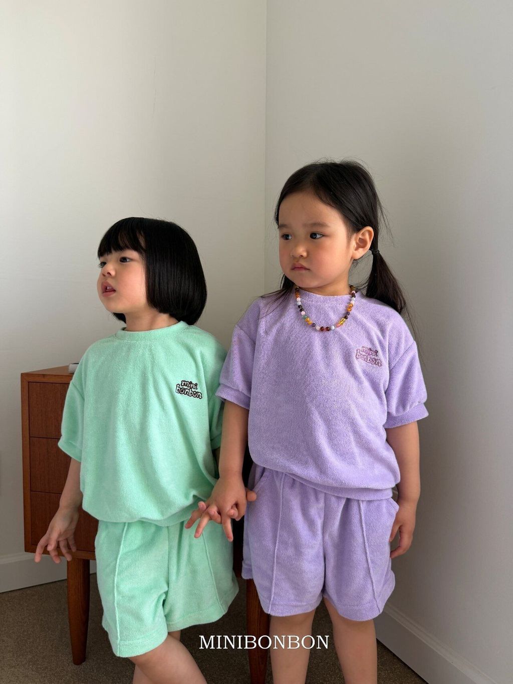 9DB33A3D-E3EC-4D6D-9392-54F8EDFDA8C4