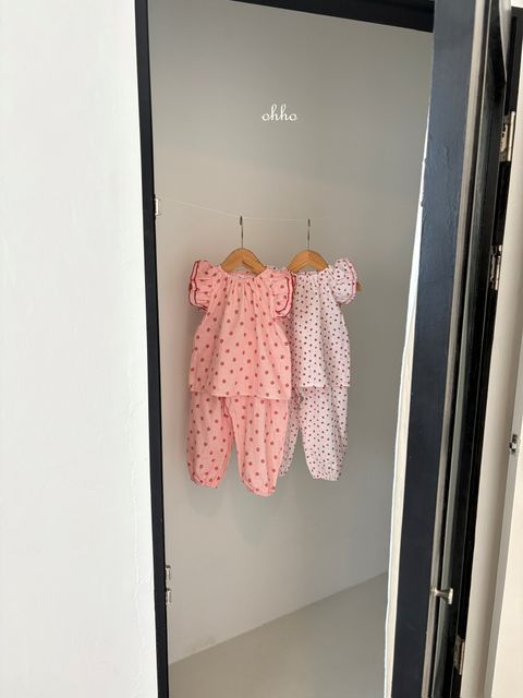 32E029CE-AC2F-4B3F-86F3-FADD467E1FD8_1_102_o