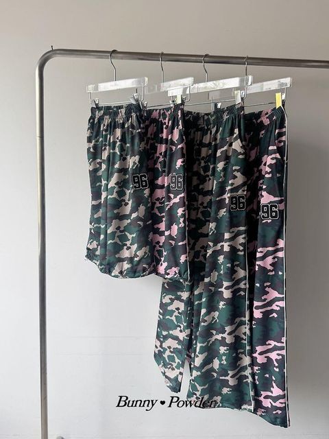 C48D7DE0-059D-4F33-9979-7B324AC49208