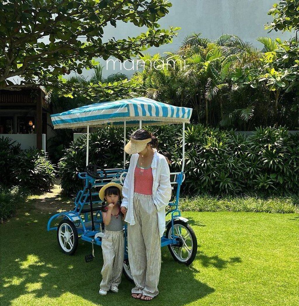 B24D1F23-B9C6-412E-B344-3215DD2A7B5D