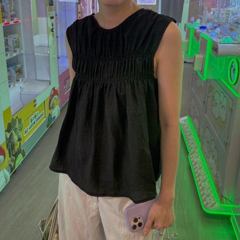 B0A7DAAE-9632-4B2D-809F-09431679B154_1_105_c