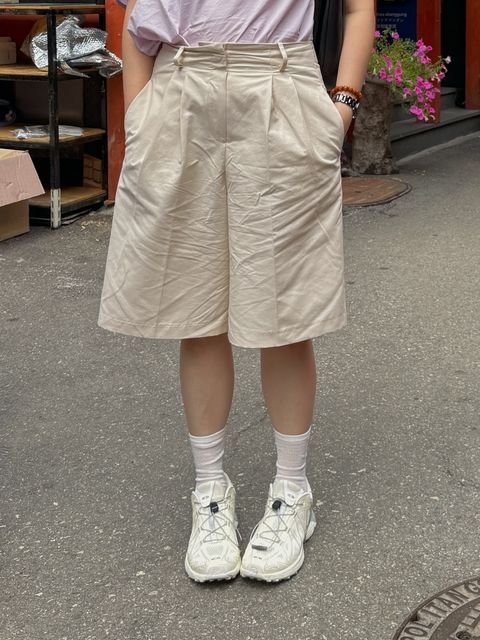 CAC2E9C4-D536-4A80-8AFC-C6300F09A558_1_105_c