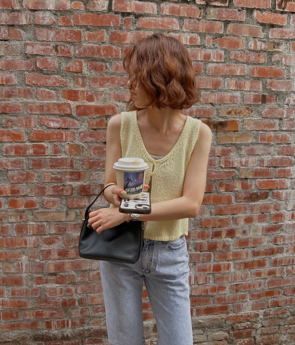 B07C94DB-CA0F-4A33-B151-489197231BBA_1_105_c