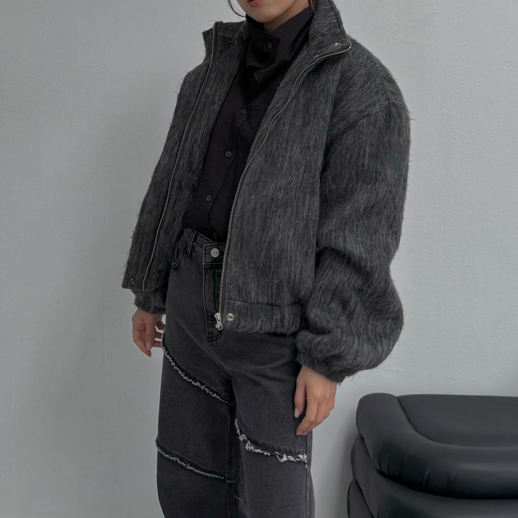 FEBC0D7E-5239-4DDD-8760-27BD972DCD77