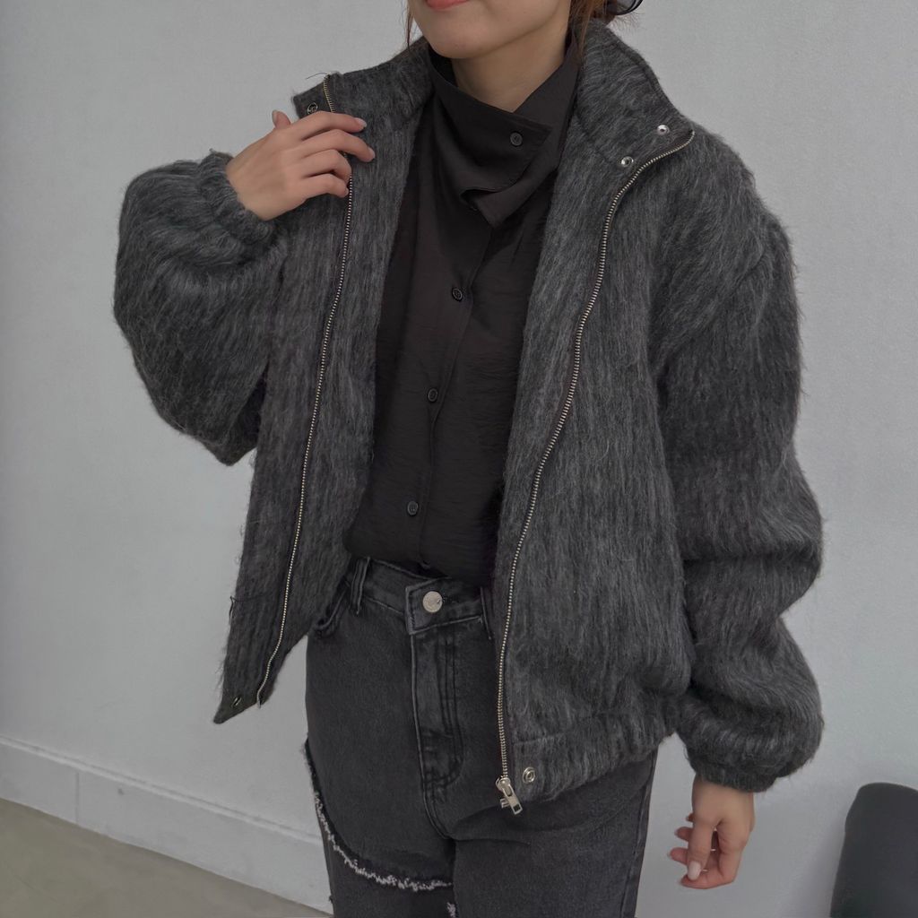 EEAE7AB4-5259-4B85-A593-658DE411A045