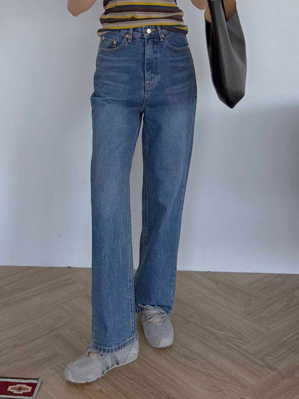 D8B1BD48-A88F-4B03-ACB8-70FBE259C6C7