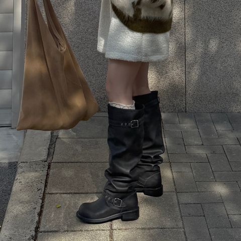 6AA3E985-03F6-4F86-B33F-3755BAD11B24