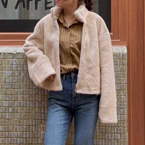 9ECFDBDD-FCEE-4AED-8938-0453D7514970