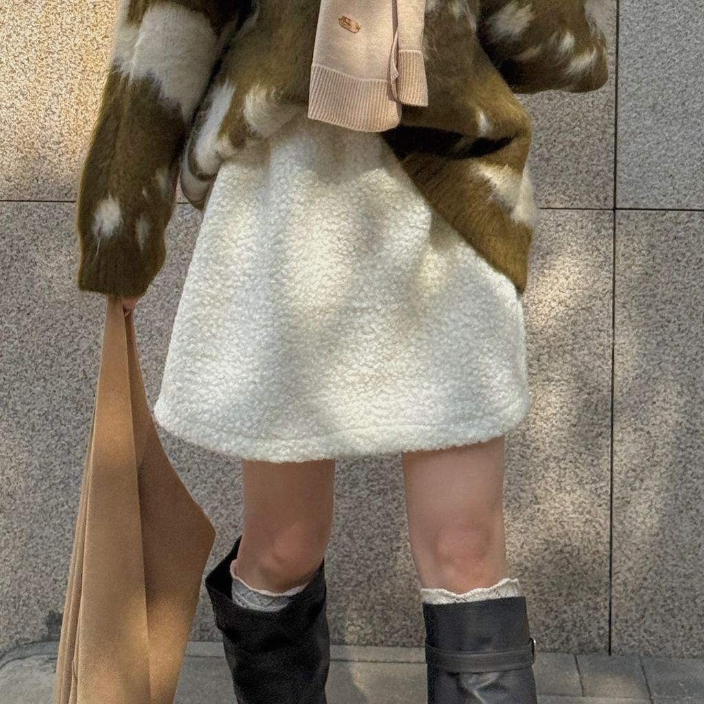 888F4F22-B5B3-4C27-BB91-1B804BF1F2B4