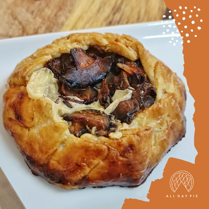 mushroom-caramelized-onion-pie-alldaypie-1-1