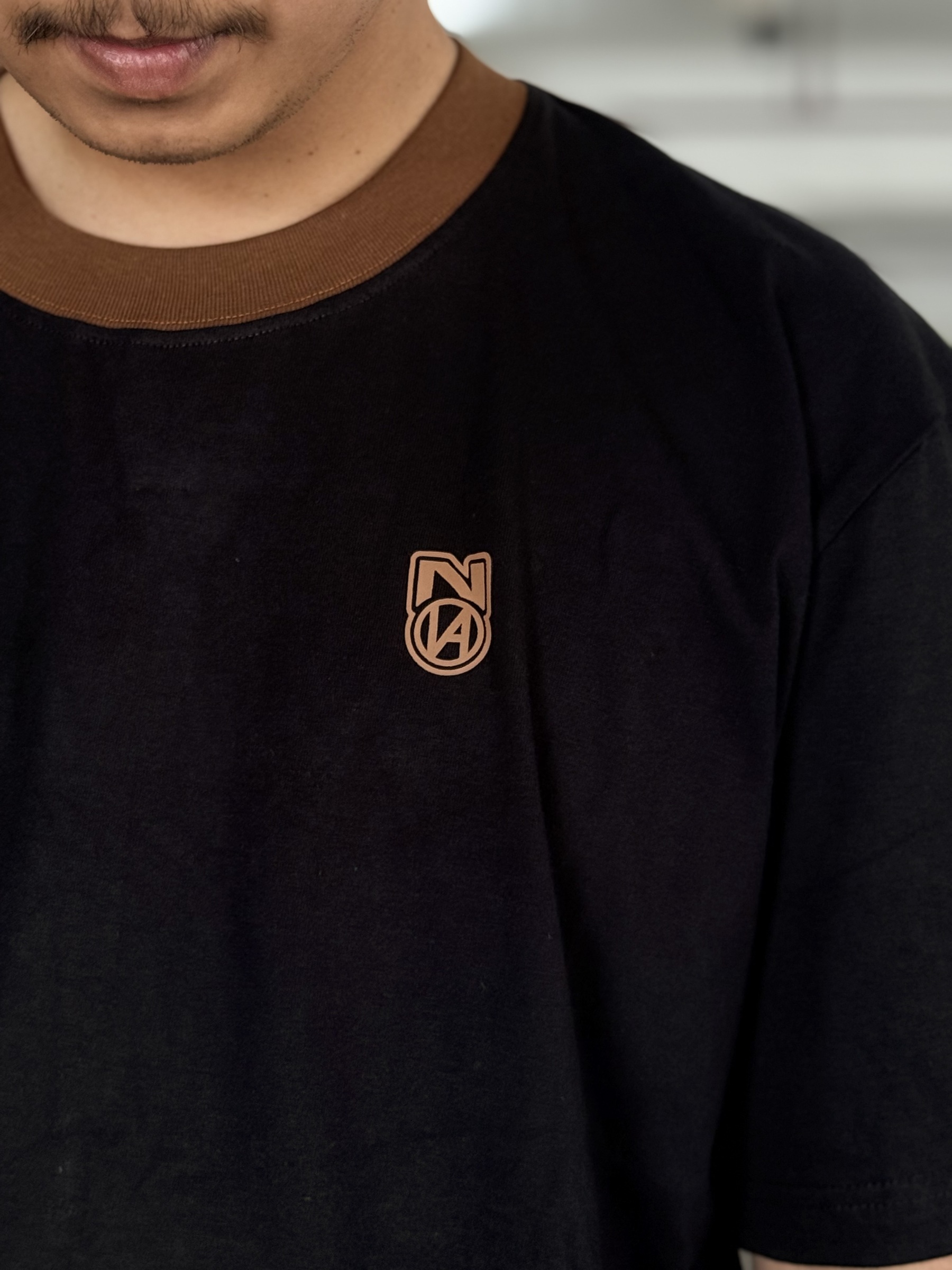 BASIC RINGER TEE BLACK BROWN 2