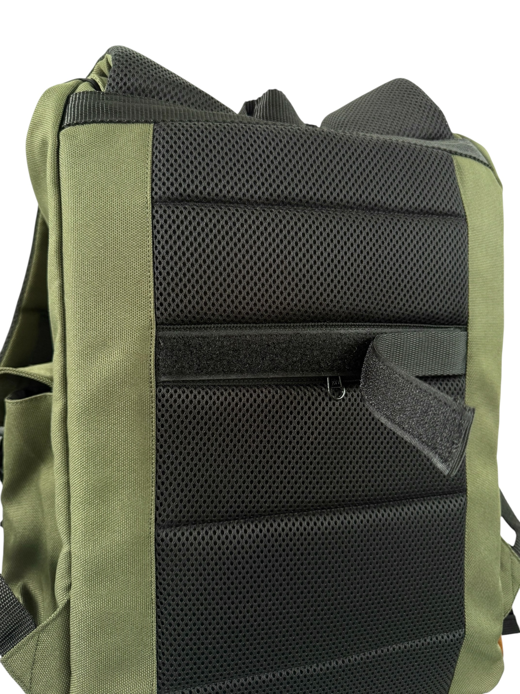 CLIQUE BACKPACK ARMY GREEN WITH SUEDE 8