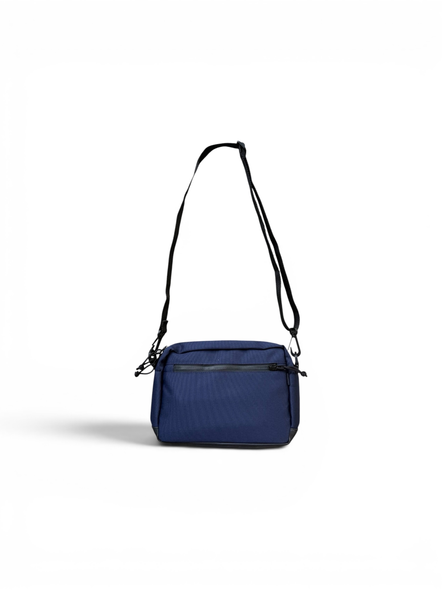 CLIQUE SLING BAG NAVY BLUE 4
