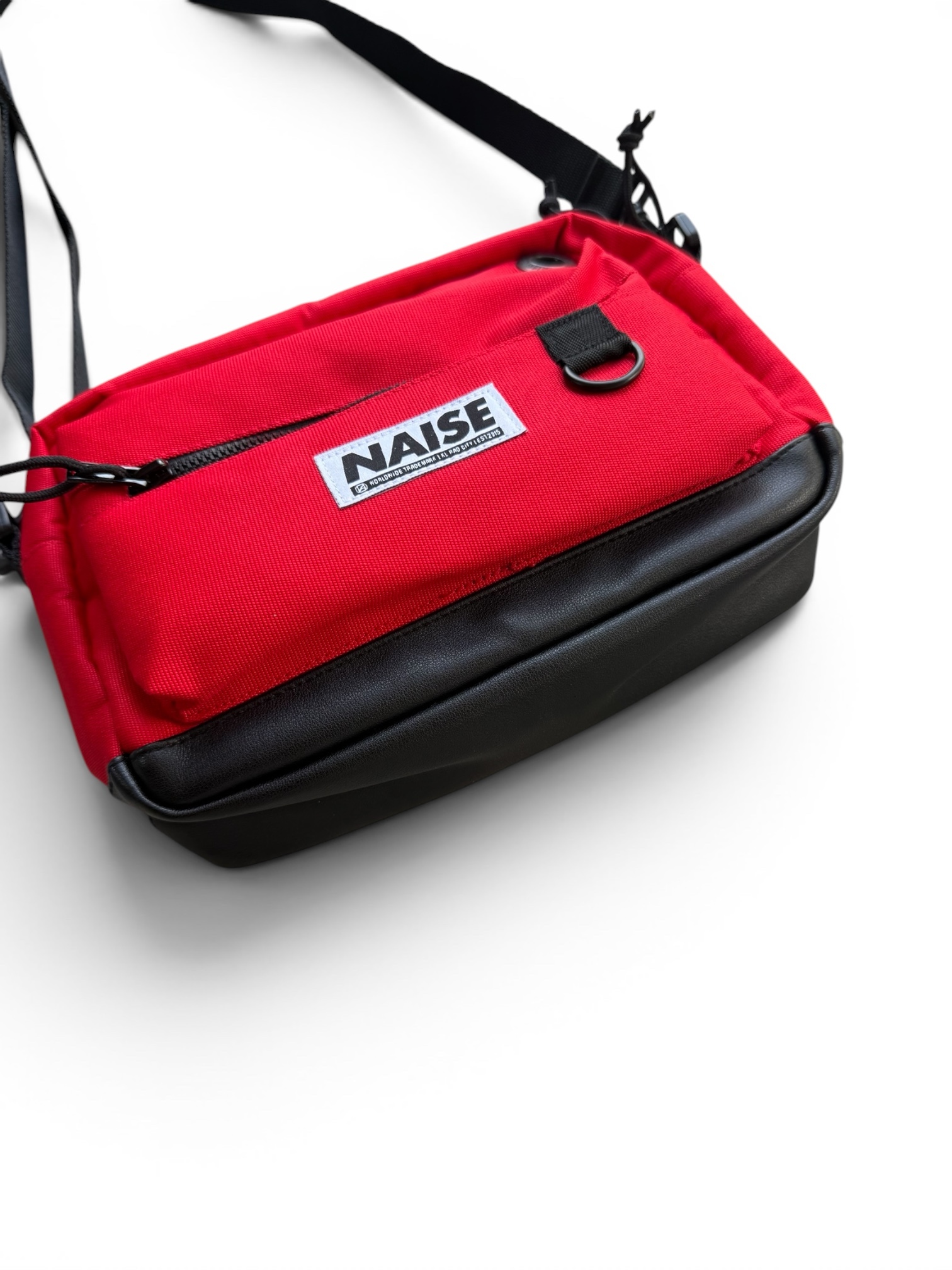 CLIQUE SLING BAG RED 3