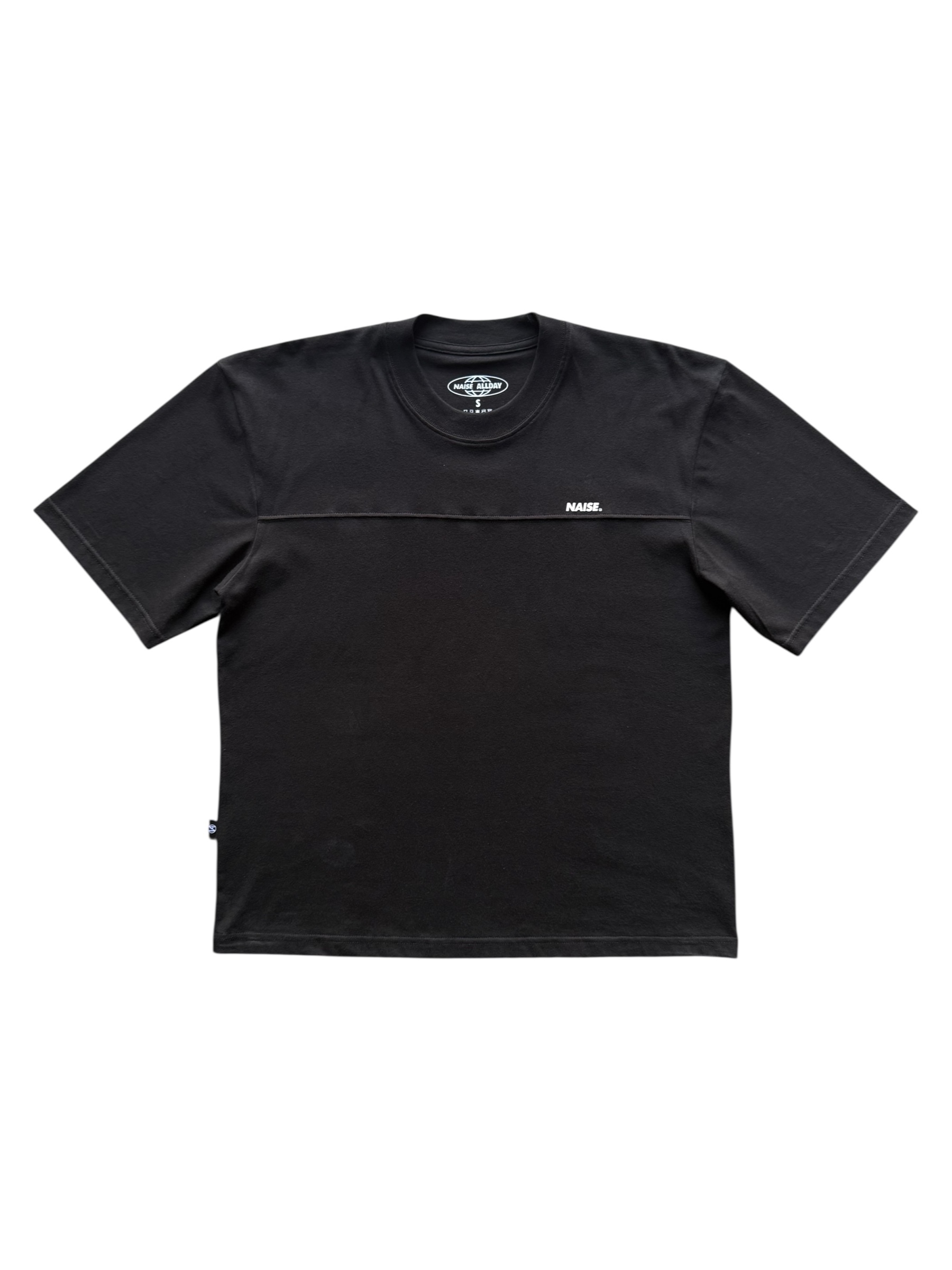 BLACK BASIC BOXY TSHIRT 1