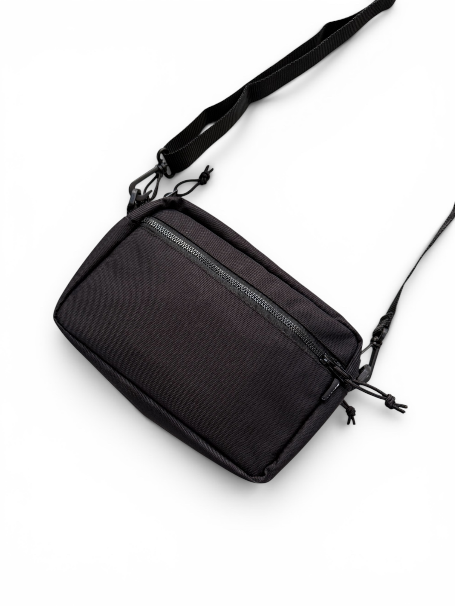 UNION SLING BAG BLACK 4