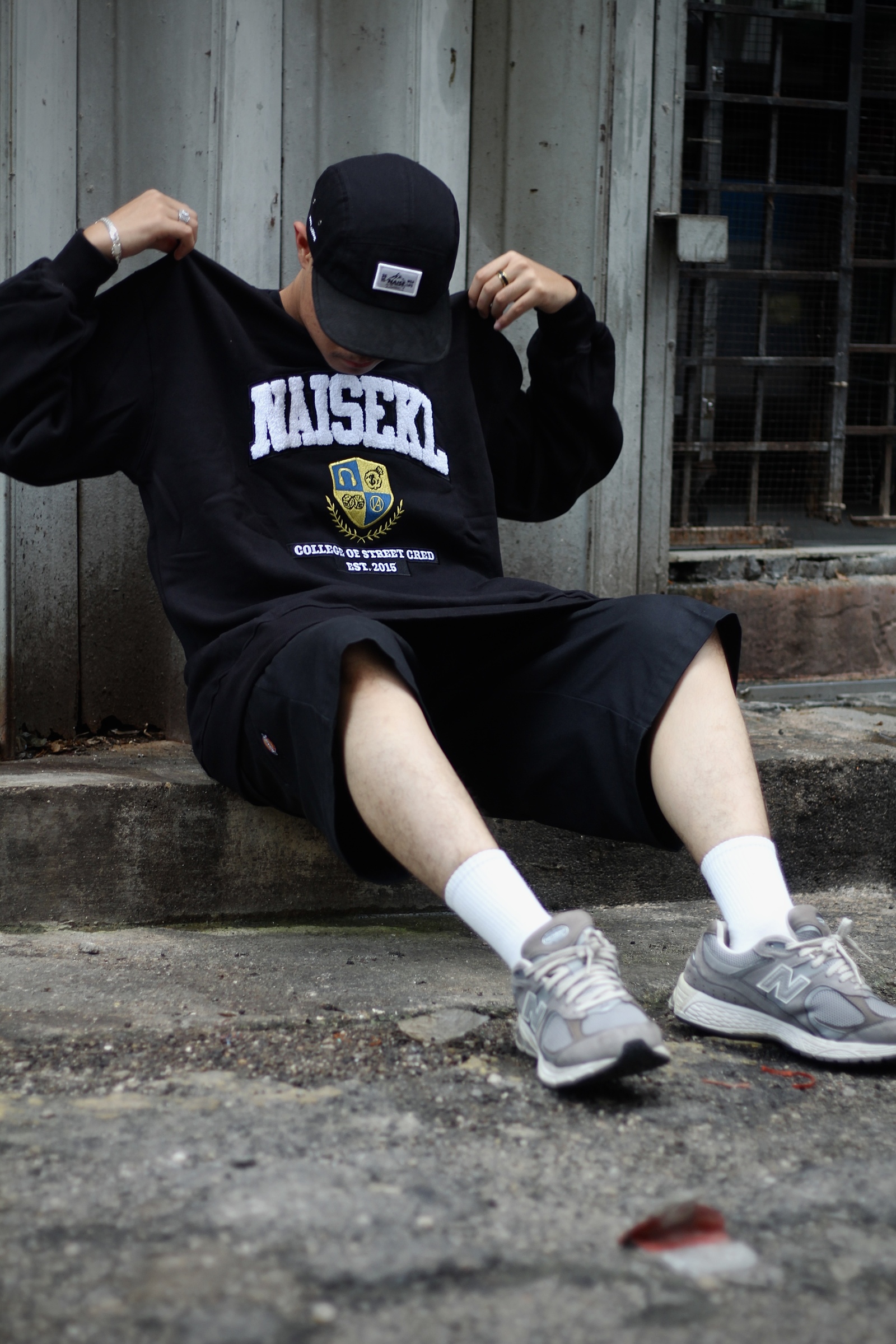 COLLEGE OF STREET CREWNECK 3