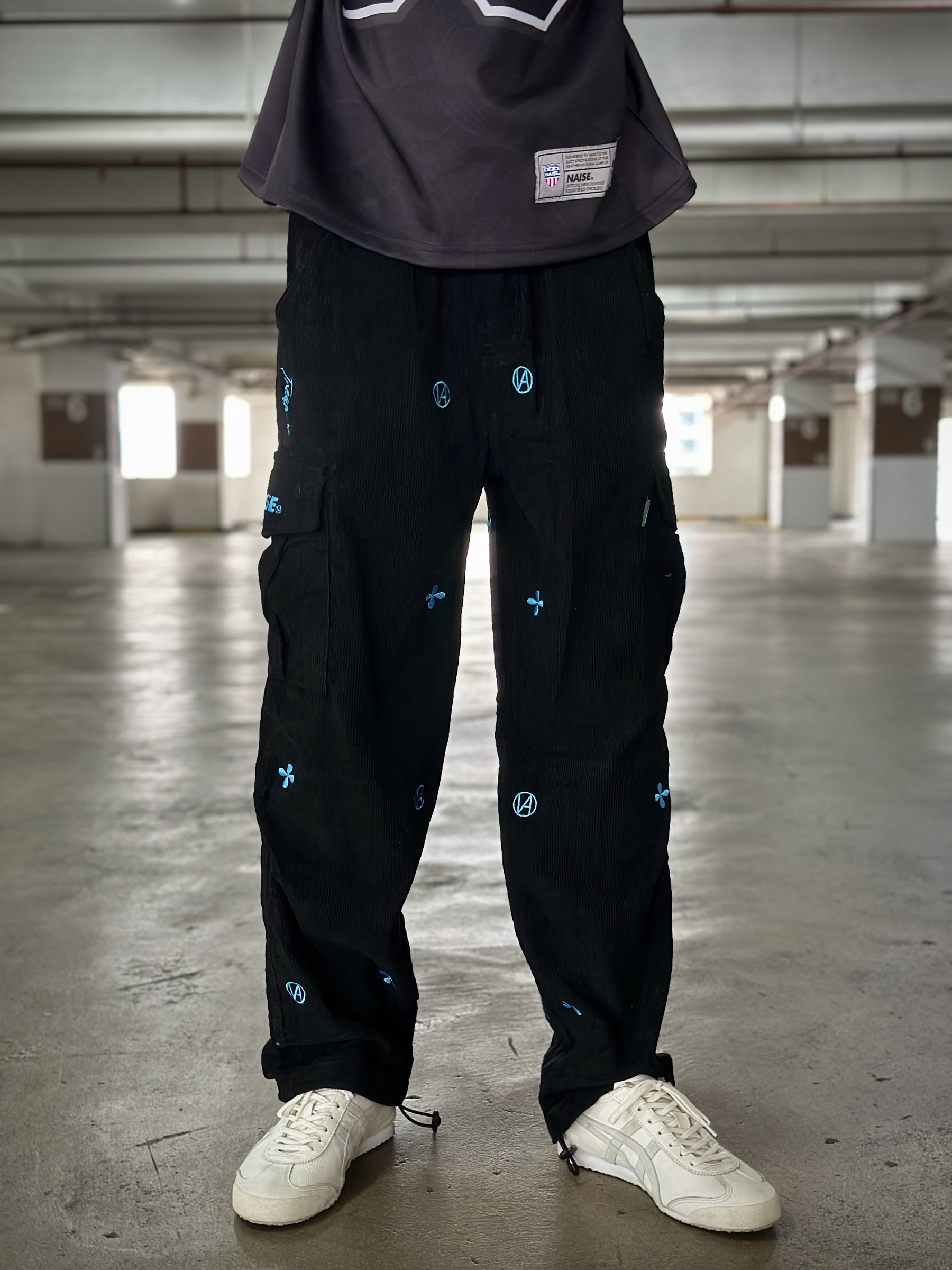 TREASURE CARGO PANT CORDUROY BLACK 1