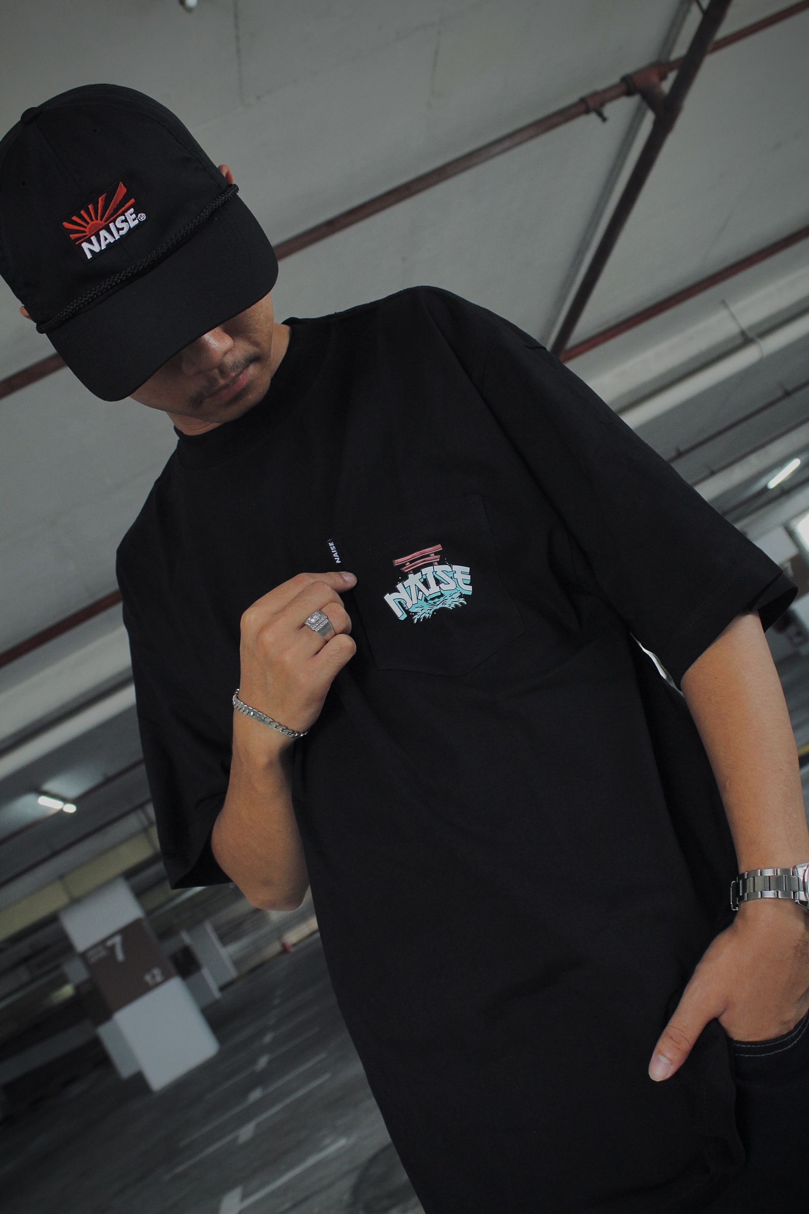 WELCOME TO THE HOOD REISSUE POCKET TSHIRT BLACK 2