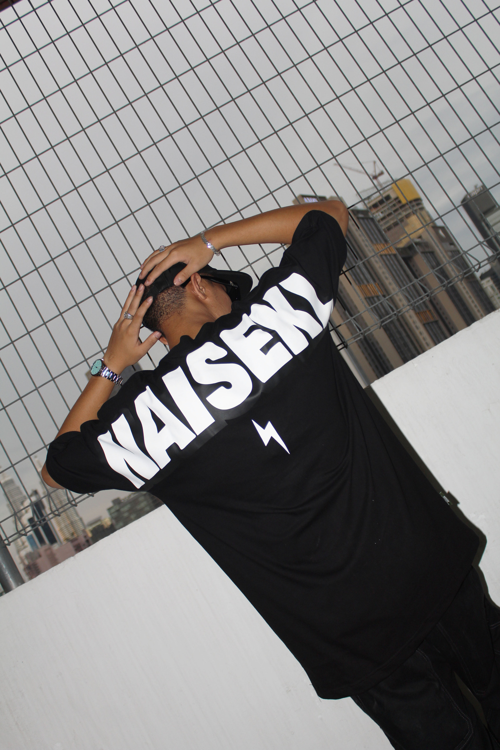 LIGHTNING OVERPRINT TSHIRT 2