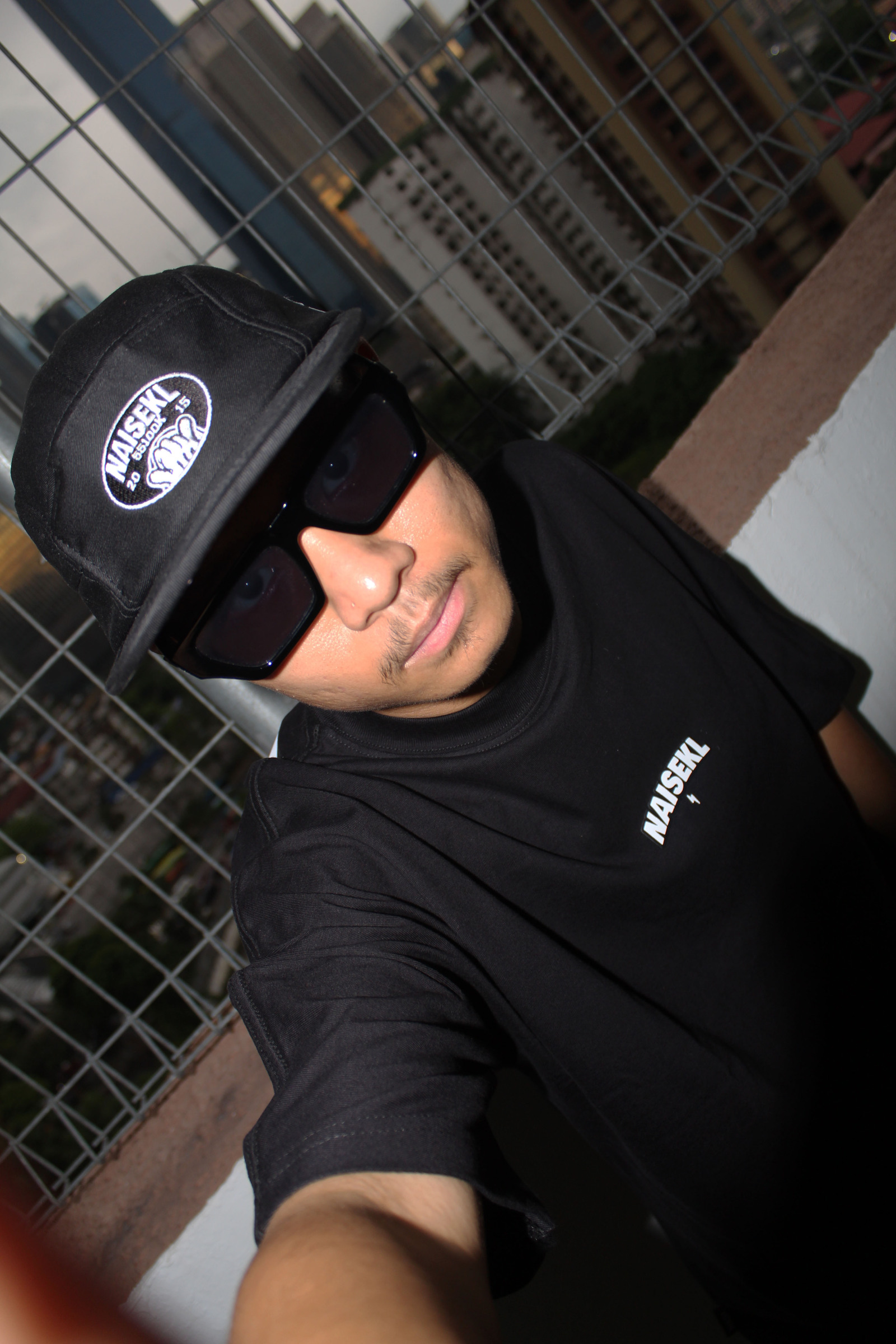 LIGHTNING OVERPRINT TSHIRT 4