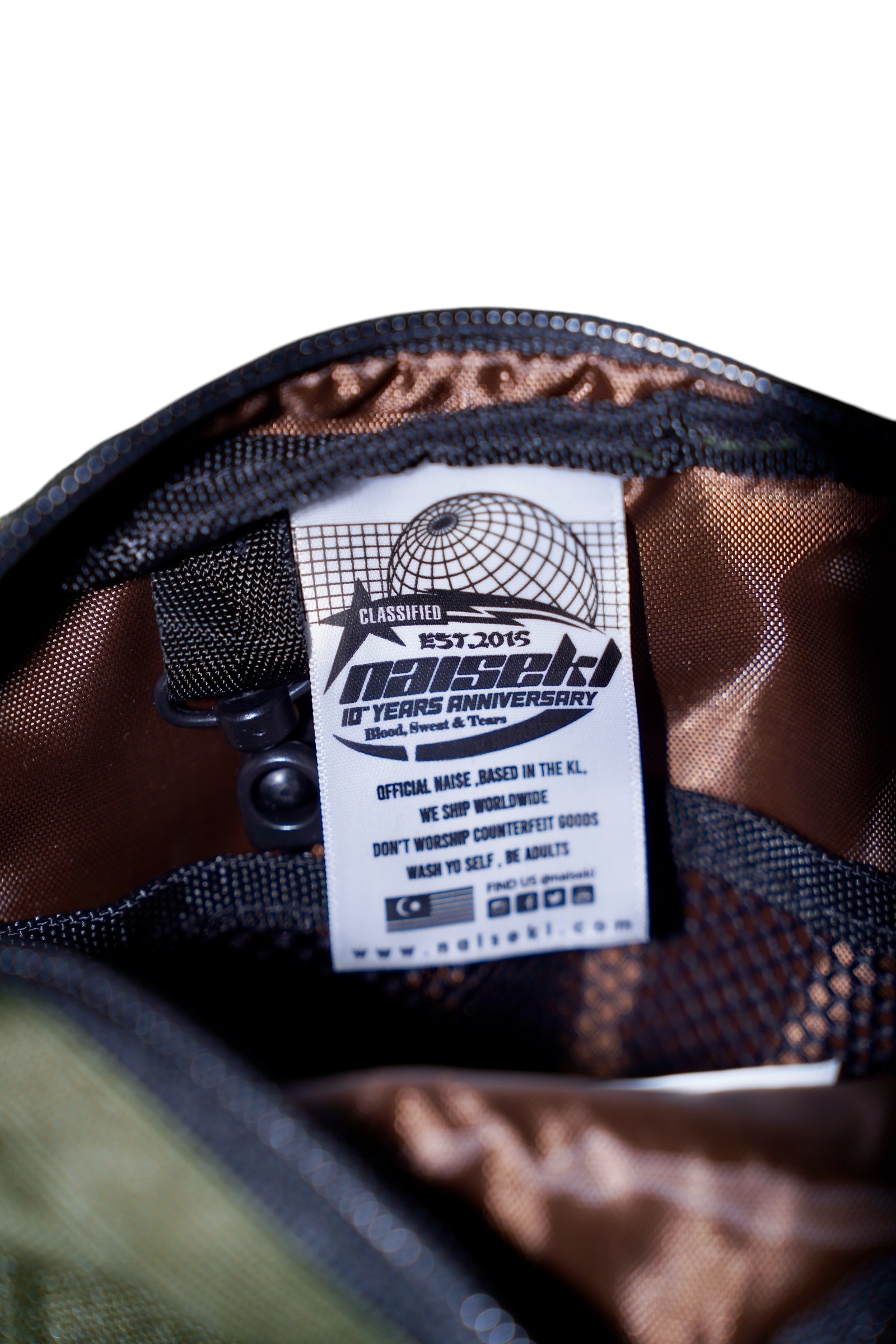 SLING BAG ARMY GREEN 8