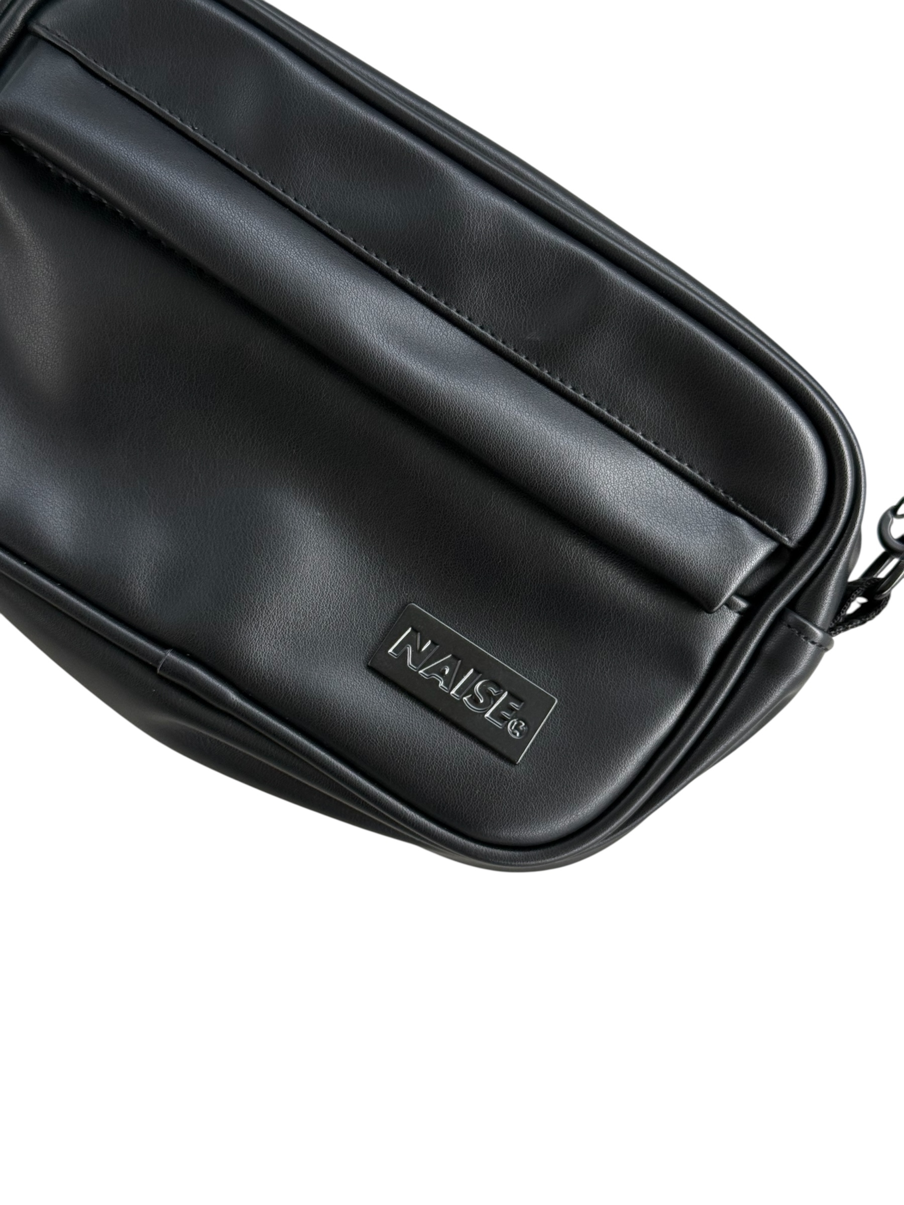LEATHER SLING BAG BLACK 2