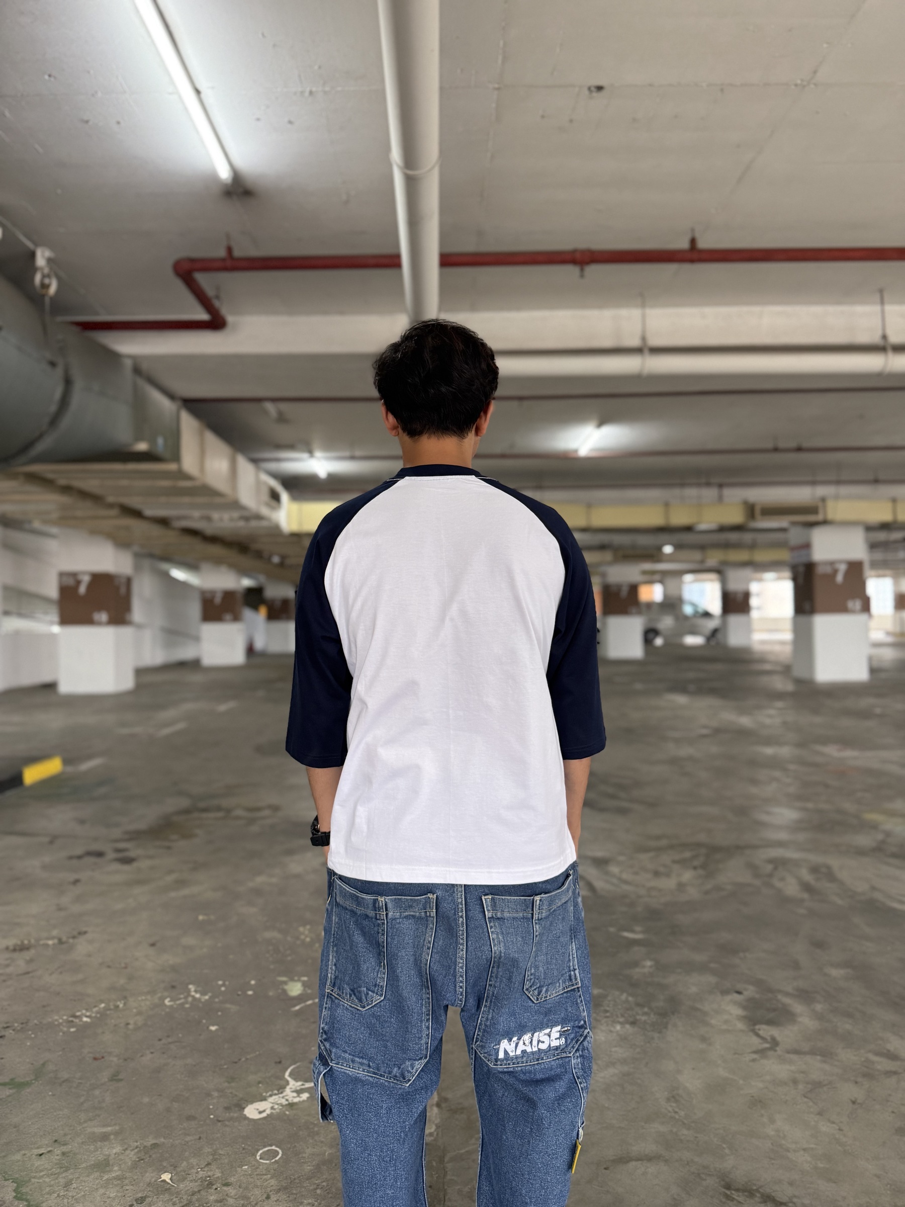 BASIC RAGLAN WHITE NAVY BLUE 3