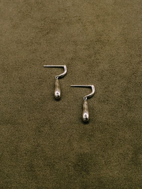 35AC5FEA-0DD2-474A-BC1B-DEFD4030DAB5