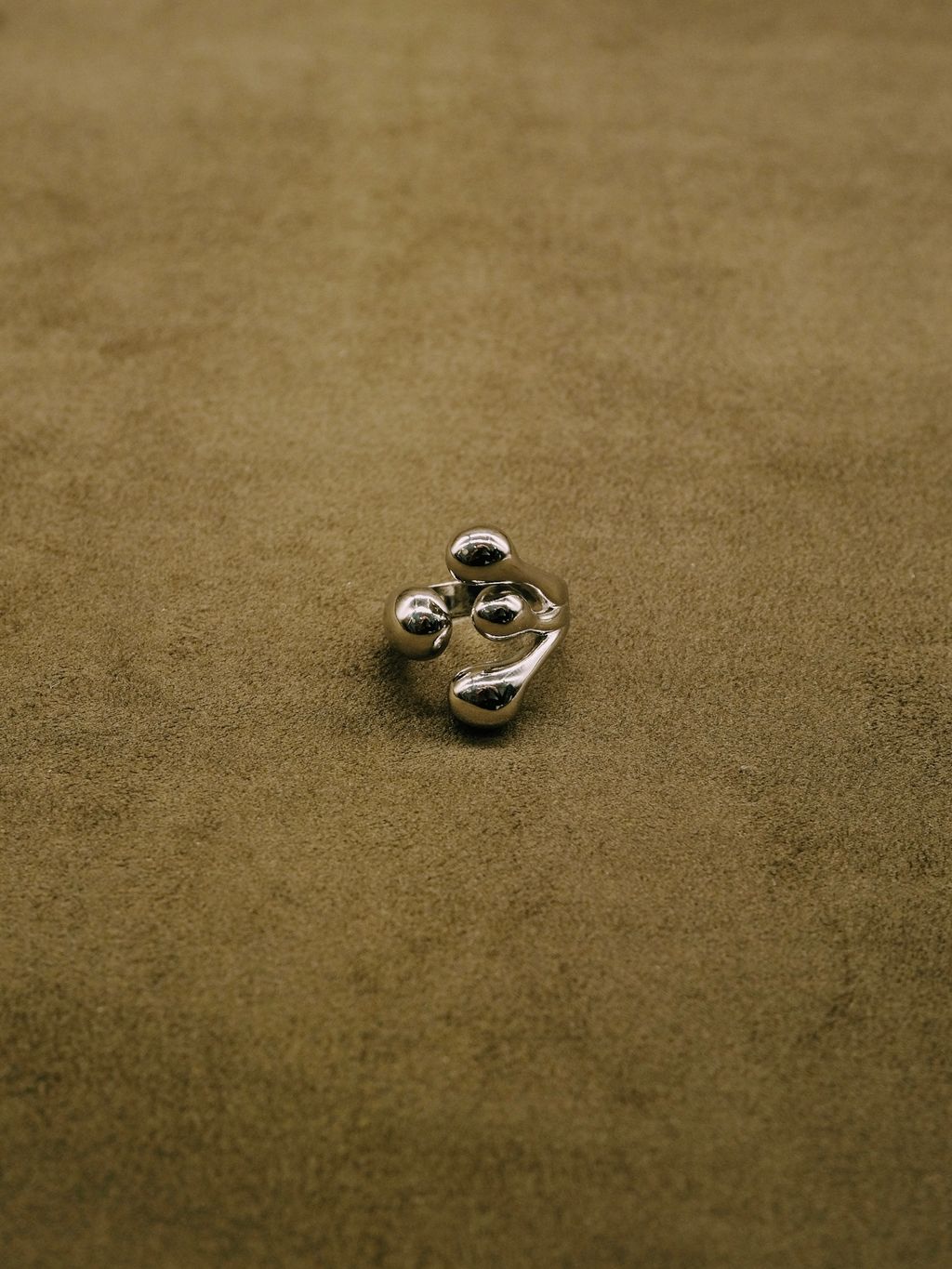 F24D6590-BA2D-4B25-BB54-52516D4986D6