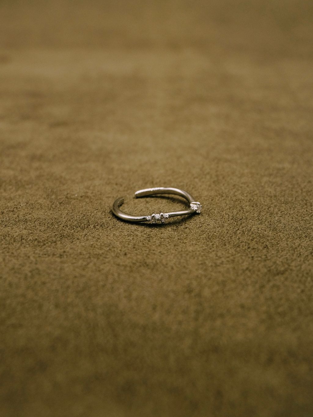 D4FD52A9-F5C0-4631-BF13-A567DA521F57