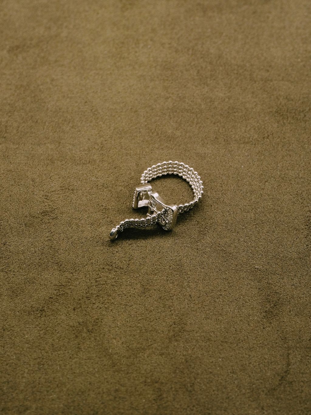 EDF98A01-8327-4A12-8D93-F7621374937B