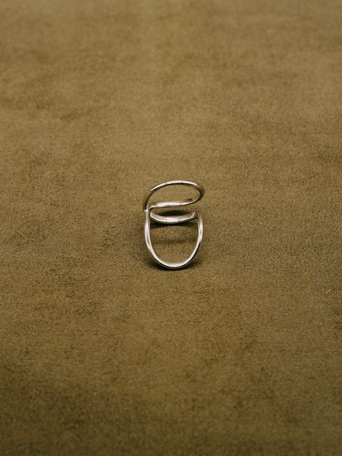 D86B1589-E7AB-4C9A-8597-5024BE3A6D60