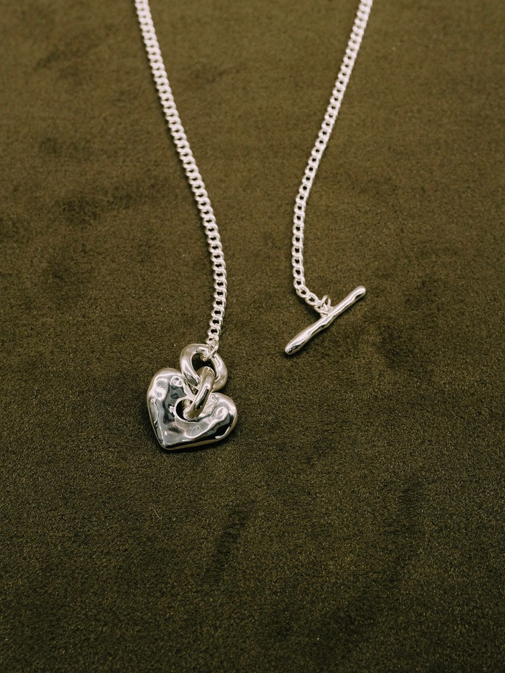 B4B4BD0B-7AED-4646-9B2A-8A72788E1DCF