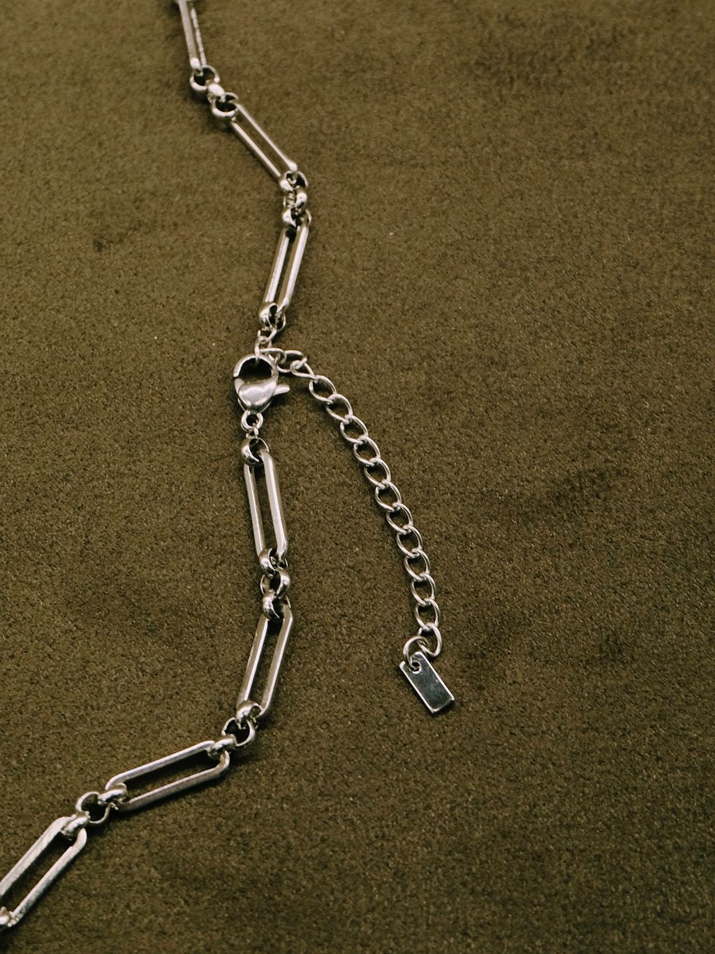 2C536F3C-E5C6-4C7A-9C62-9F6CFF6B6D3E