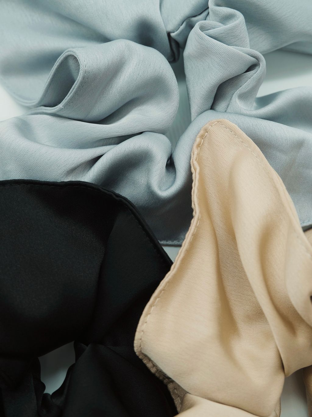 D3B4C566-C082-45C2-B24E-9C54323A21B2