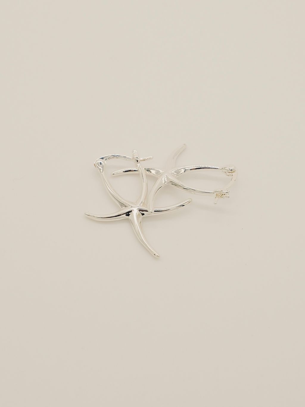 D97553D0-B606-48B0-89BB-32CC3CDA751E