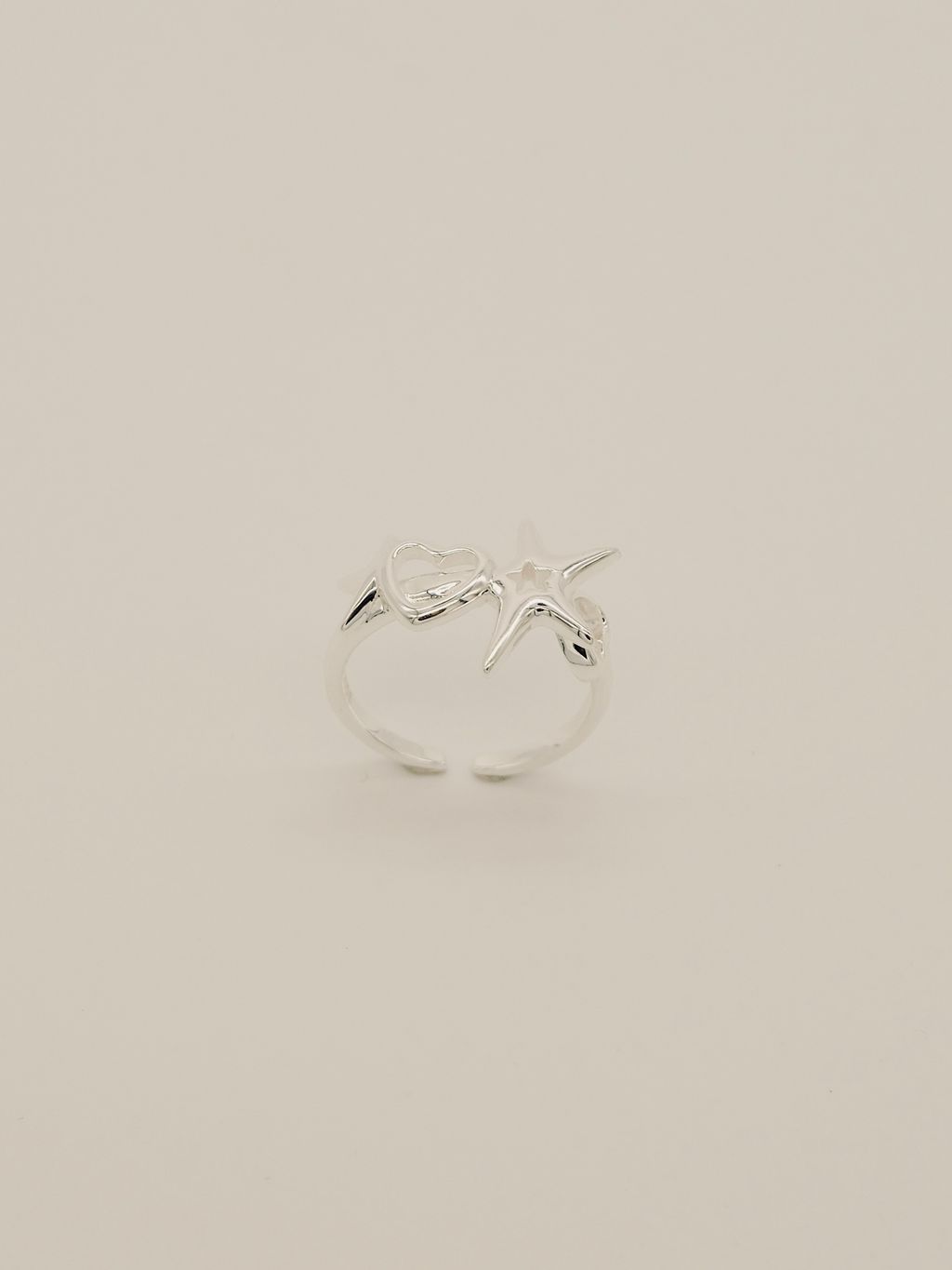 5DED47AE-2F27-4095-B186-48E3F8749C2C