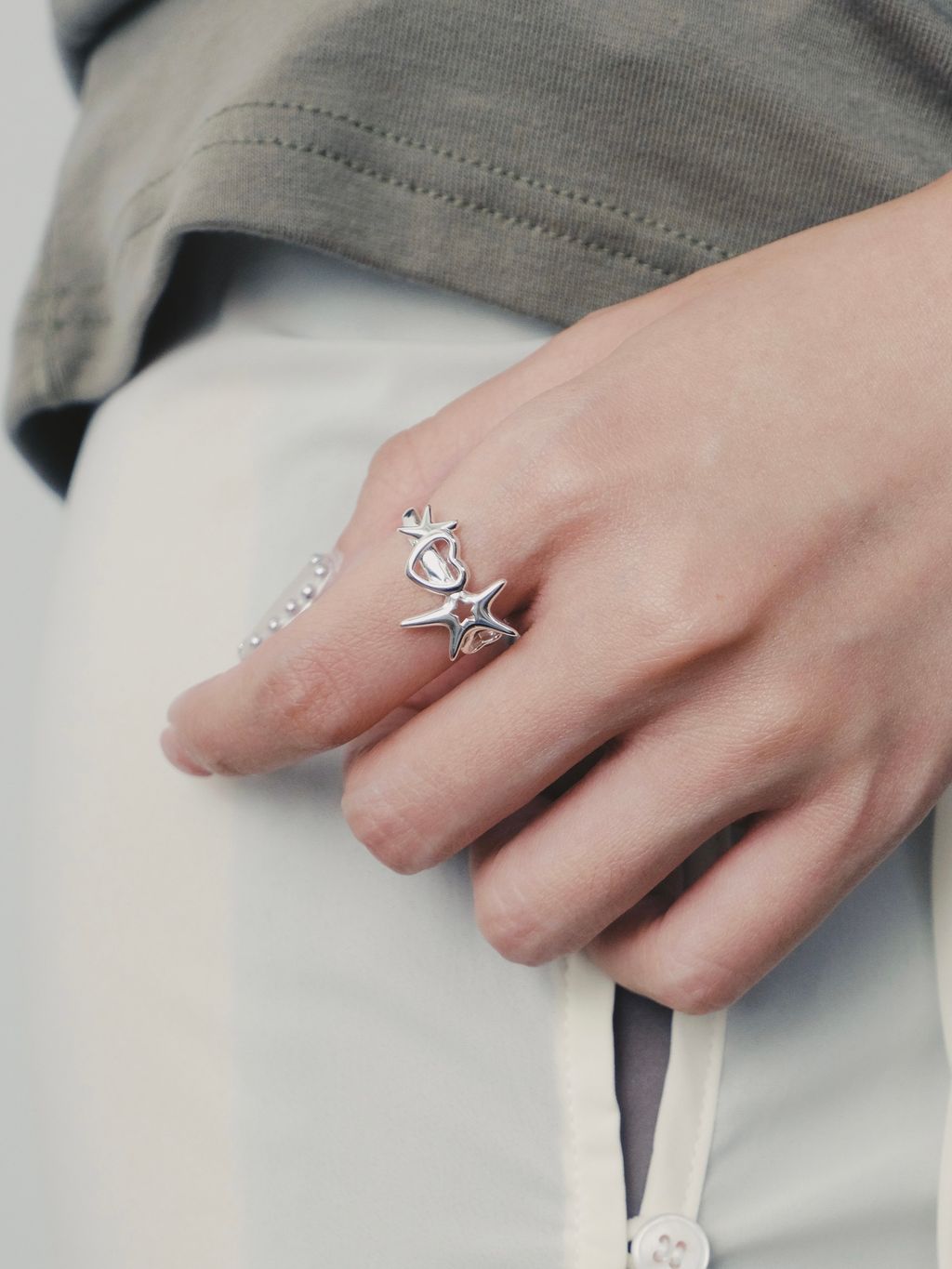 4B3ABB5D-E77F-47F1-A48F-A9C2DA7E502C