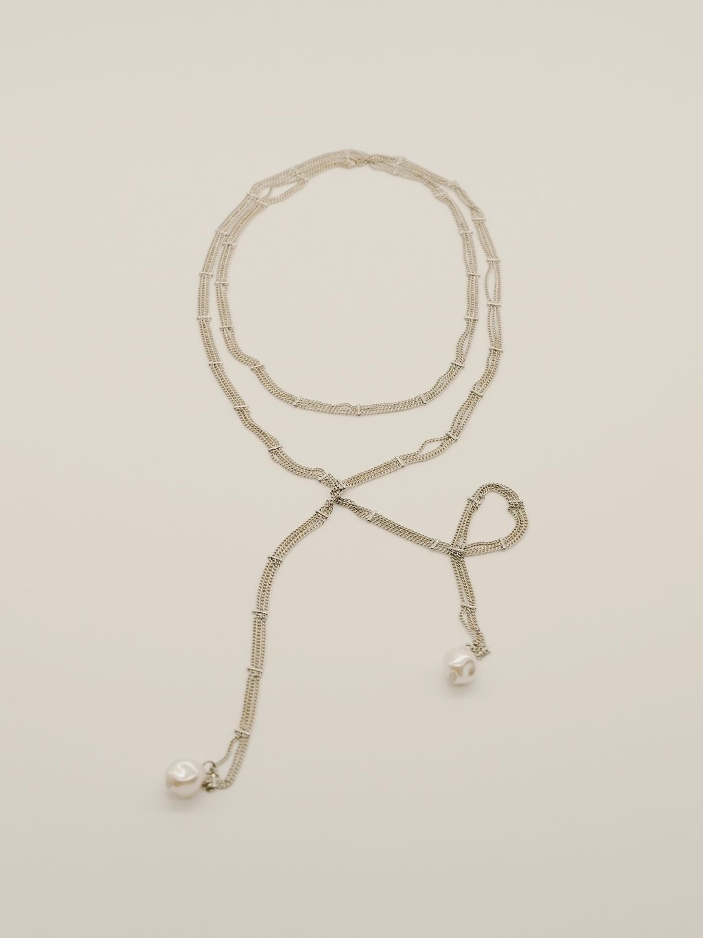 D21E2895-F68A-45BE-B400-E5766827E07F