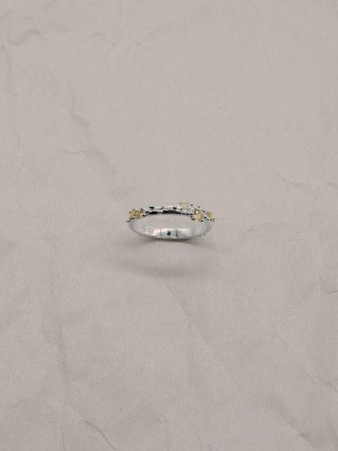 EAD4727F-B9C3-44C2-A766-E1B343F1D788