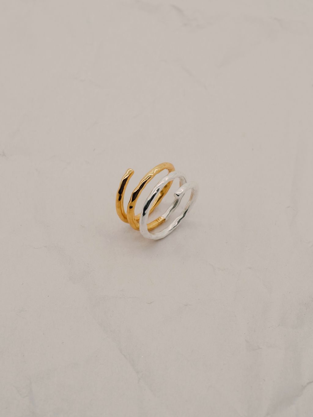 0B29E337-B498-4F5A-B7AB-8C6291377538