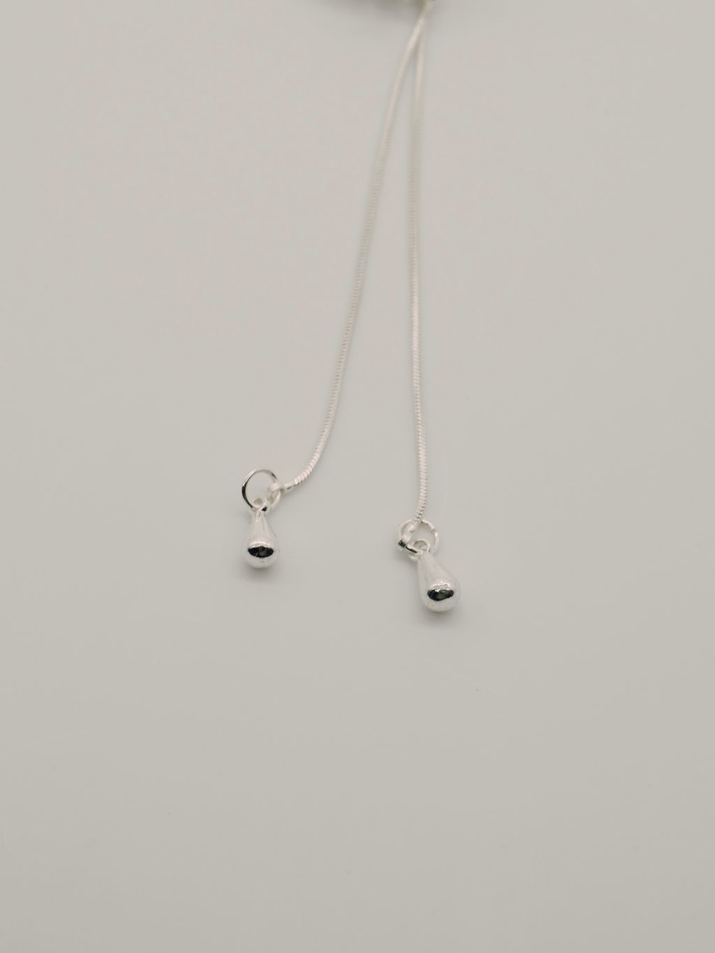 50F7512E-84FD-4163-BB98-9FA501DB8252