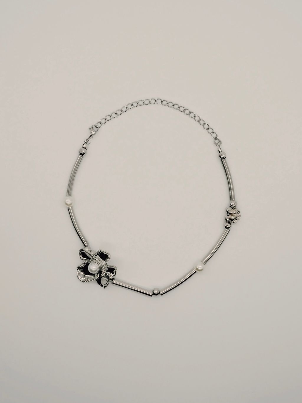 DAB9B959-33BA-40E1-8ED3-66CA4ADB8B86