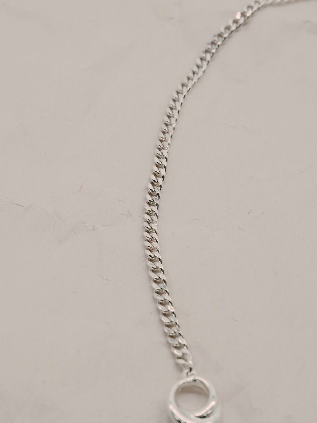 4085D8D4-6B23-42CA-B5EC-D6043F11CCFF